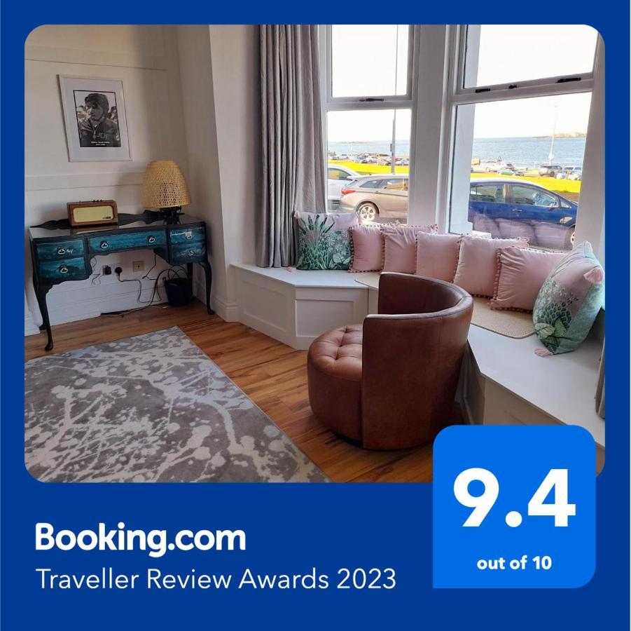 Apartament Stunning 3 Bed Seafront Mansion Building Sleeps 6 Adults Or 8 With Kids Portrush Zewnętrze zdjęcie