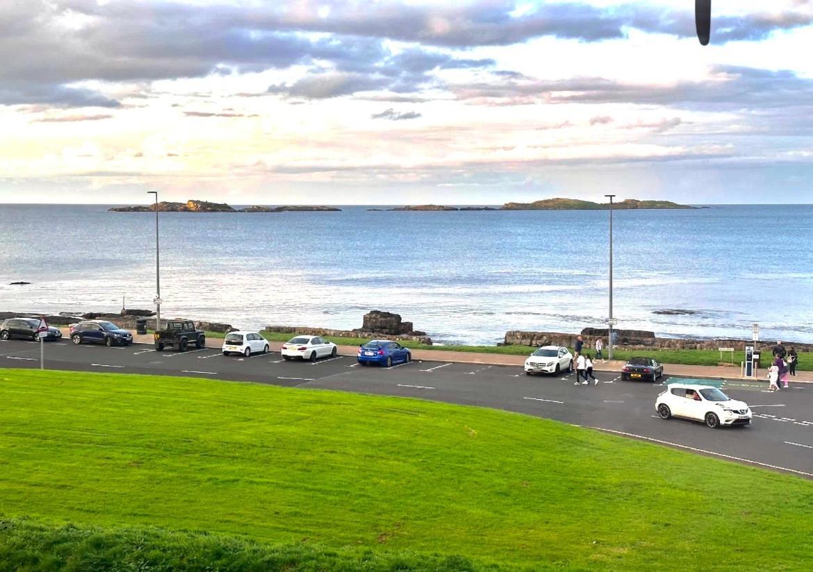 Apartament Stunning 3 Bed Seafront Mansion Building Sleeps 6 Adults Or 8 With Kids Portrush Zewnętrze zdjęcie